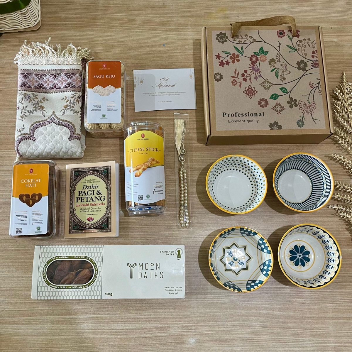 Eid Hampers 1 view 2