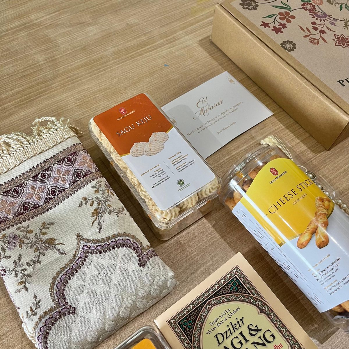 Eid Hampers 1 view 7