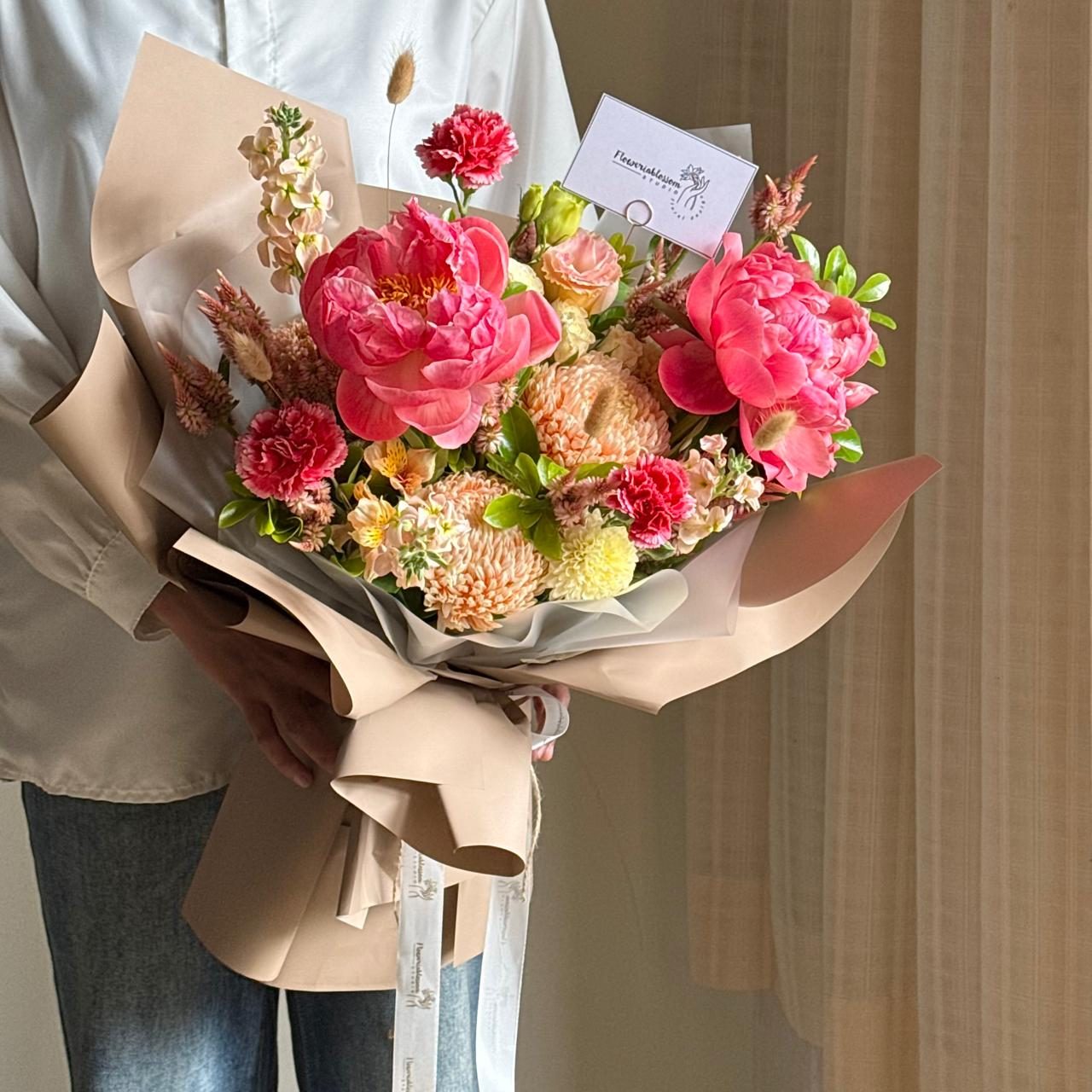 Double Peonies bouquet