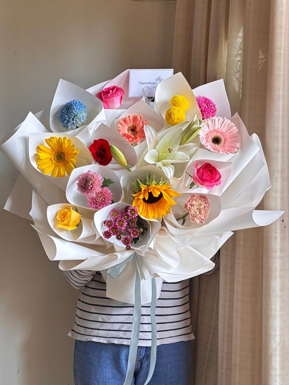 Omakase 15 stem of flowers bouquet