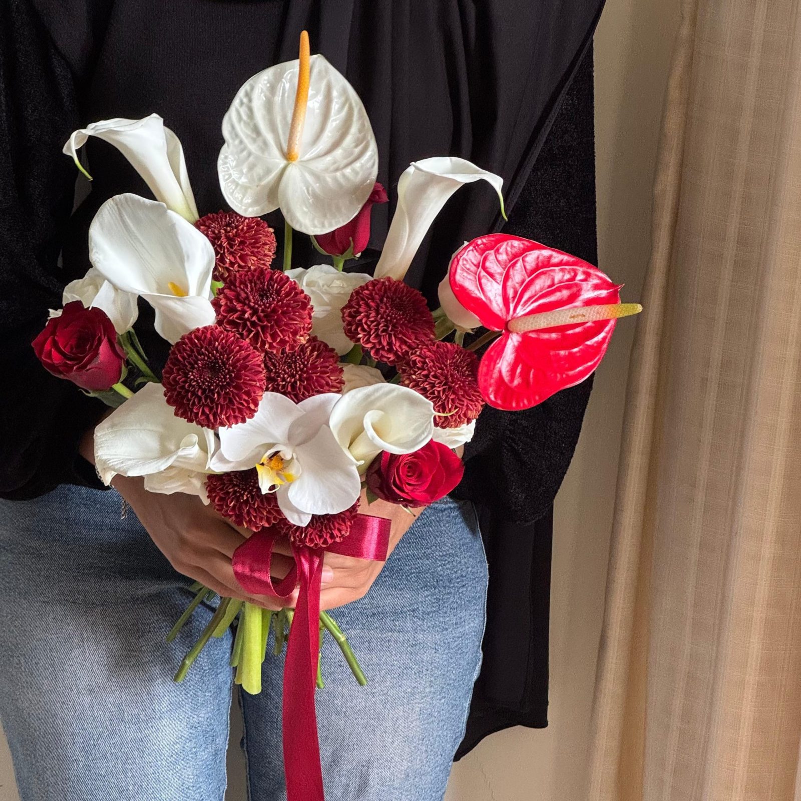 Red White Harmony bouquet